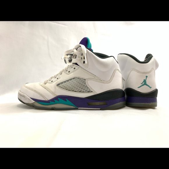 Air Jordan - Grape V’s - sz 5Y - Picture 2 of 4